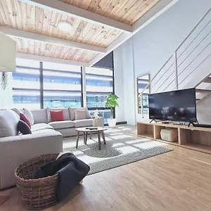 Apartamento Luxury Duplex With Close To La Moraleja, Alcobendas